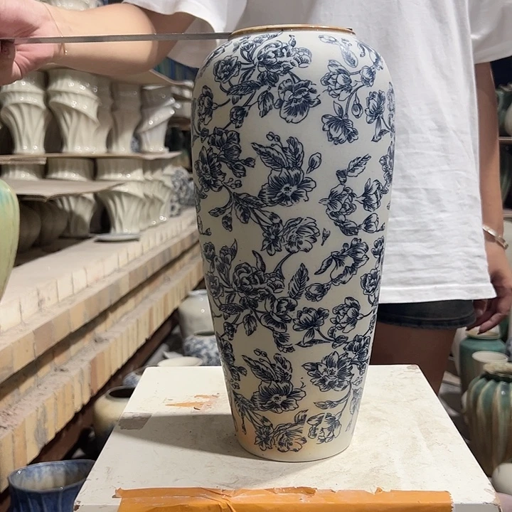 景德镇陶瓷微瑕介意勿拍