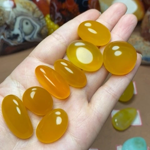 未镶嵌玛瑙/玉髓珠宝奇石