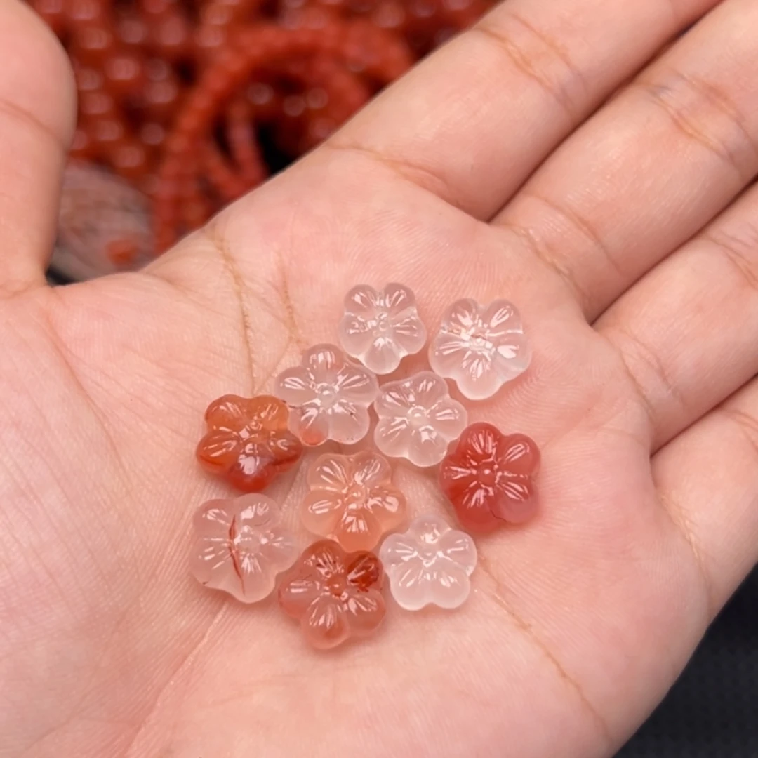 南红玛瑙未镶嵌吊坠(不含链)多样性