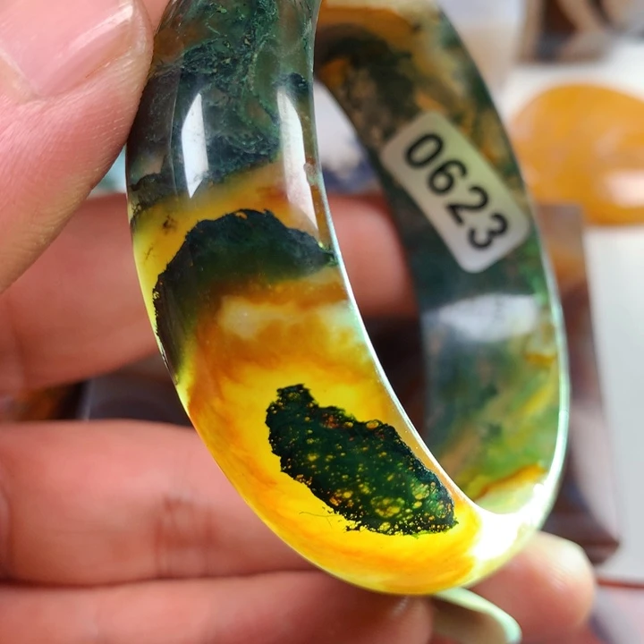 未镶嵌颈饰玛瑙/玉髓挣****猬