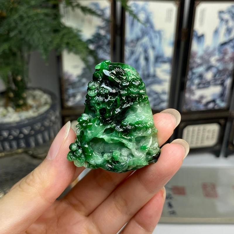 老料辣色藓加绿喜上眉梢吊坠挂件 天然翡翠A货