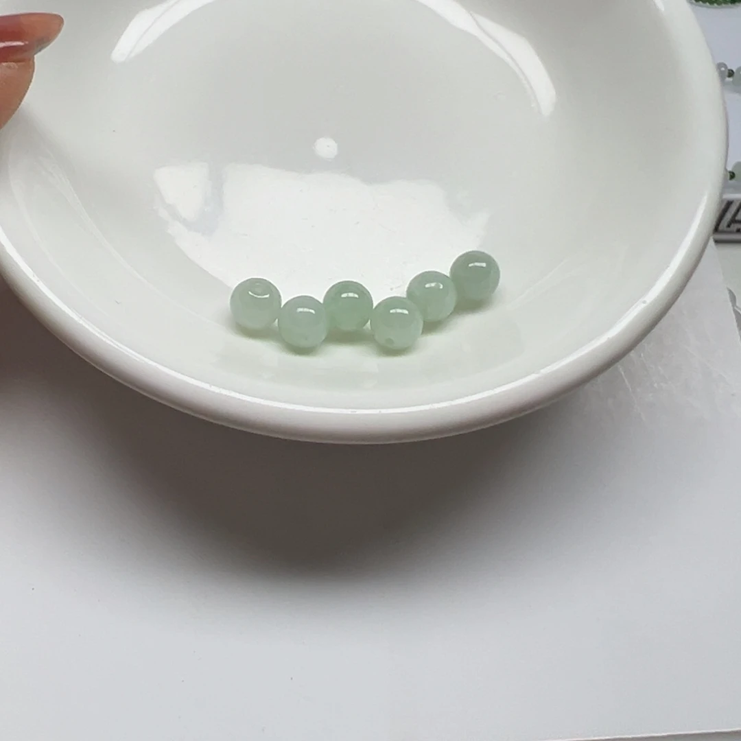 翡翠散珠永****败纯天然缅甸翡翠A货卡6.5，2颗