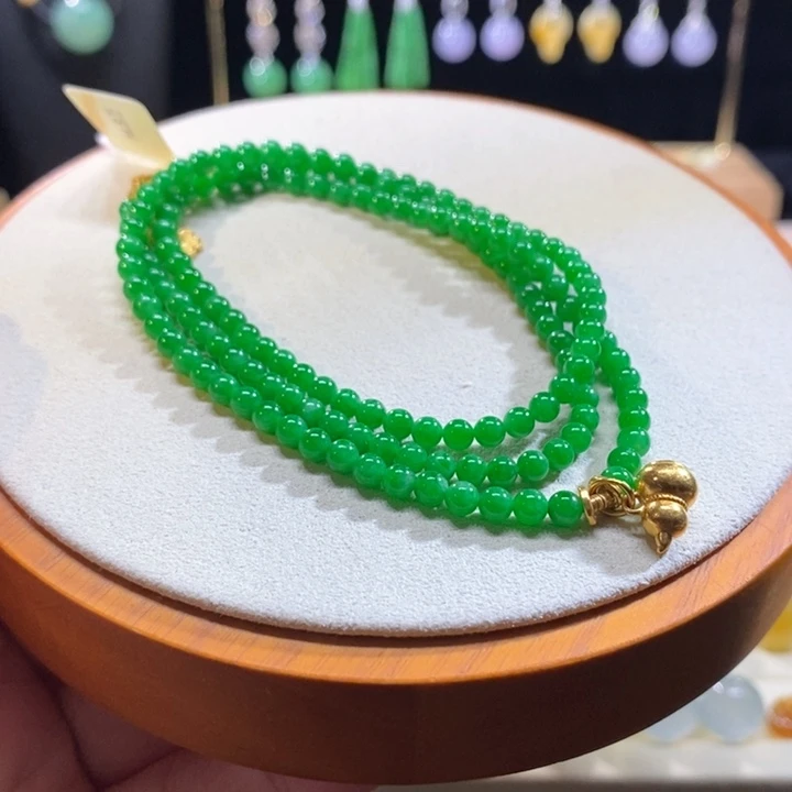 翡翠足金镶嵌吊坠(不含链)翡翠满阳绿项链