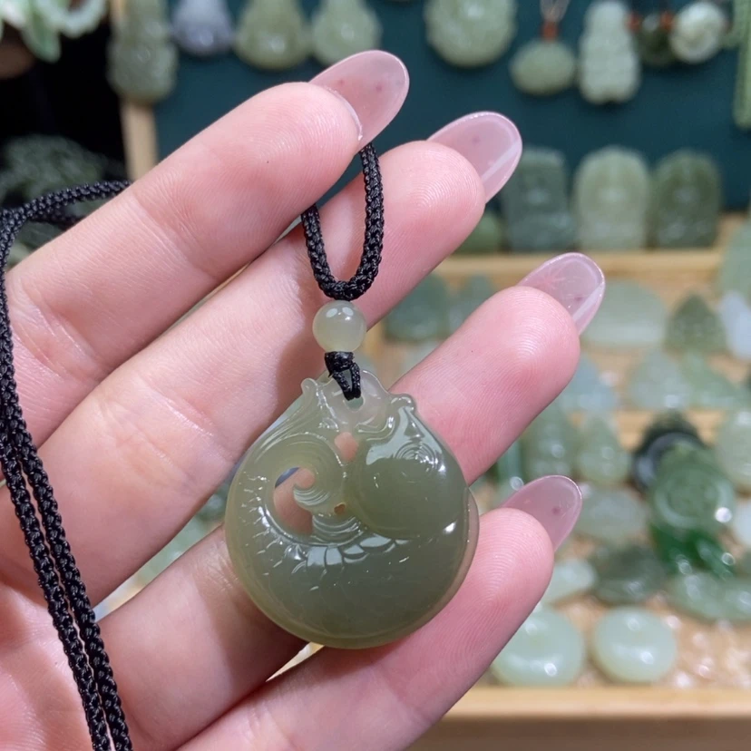 【闪购商品】和田玉颈饰未镶嵌