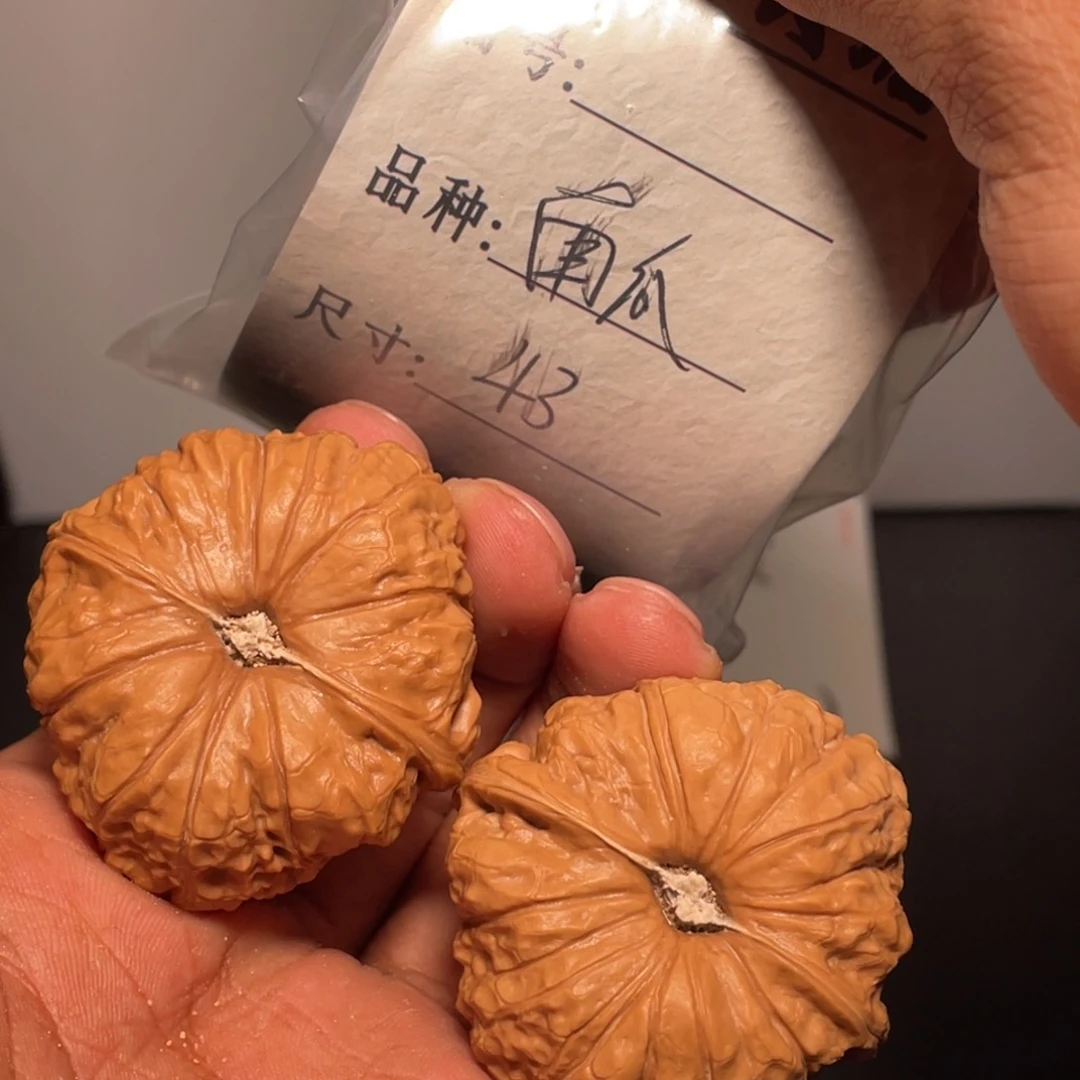 文玩核桃吊坠文玩核桃