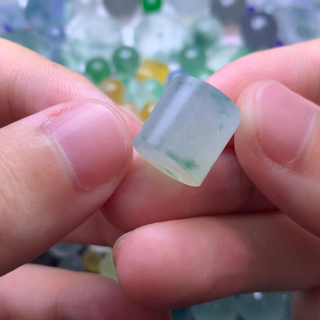 定制翡翠未镶嵌珠子