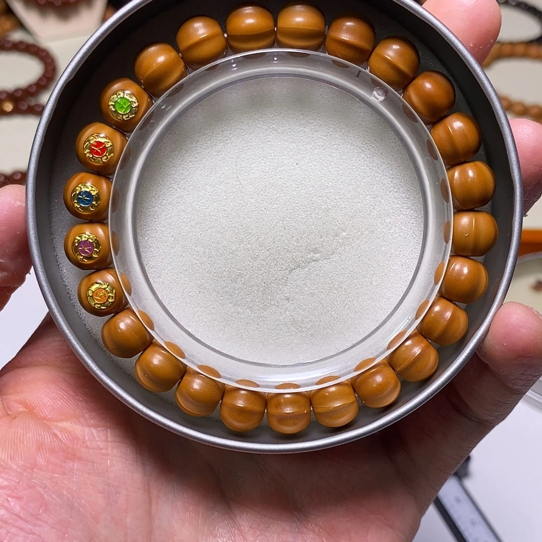 猴头核桃手串全品五行鲨鱼鳍 尺寸10左右 馒头料