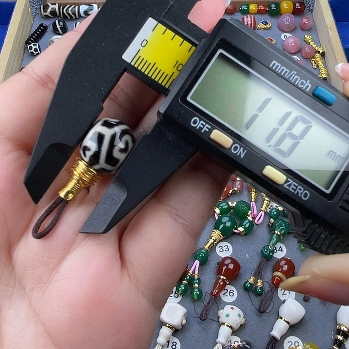 玛瑙/玉髓未镶嵌饰品