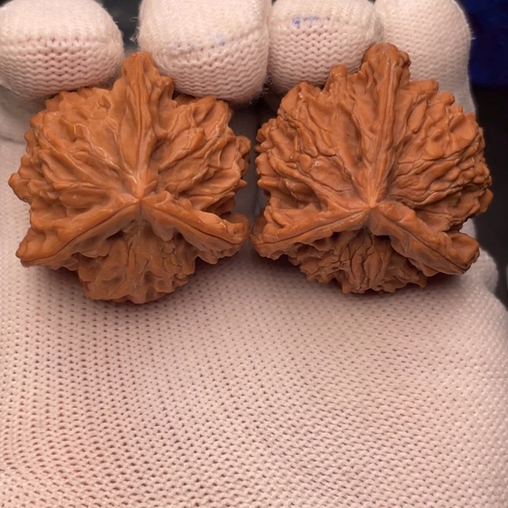 文玩核桃吊坠盘山
