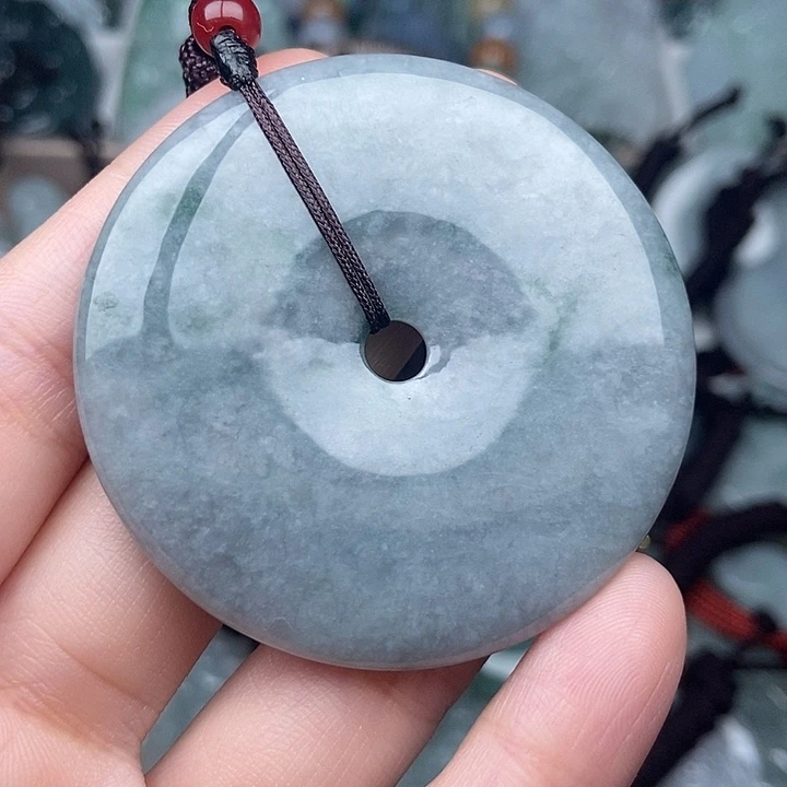 翡翠未镶嵌颈饰翡翠52尺寸