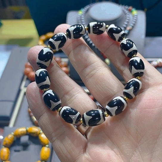 未镶嵌玛瑙/玉髓珠宝奇石