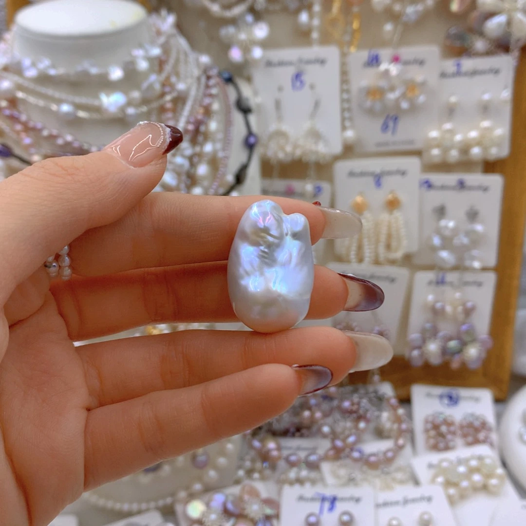 淡水珍珠耳饰合金