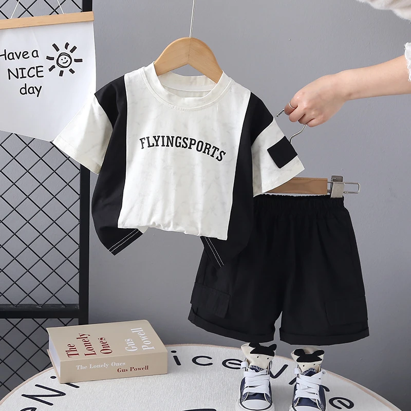 男童夏季薄款1-2-3-4岁小童6-8月女宝宝薄款短袖休闲洋气潮酷套装