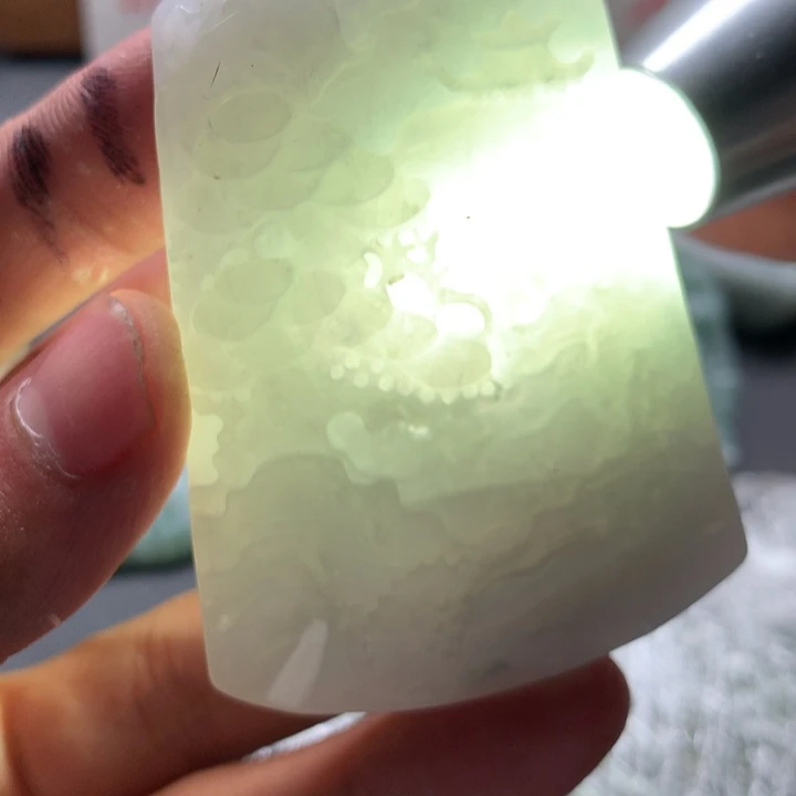 翡翠未镶嵌颈饰保真天然a货翡翠