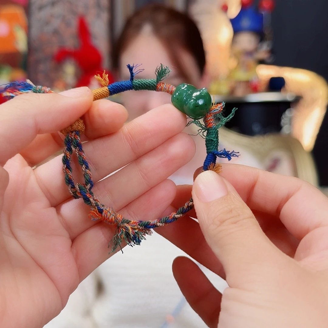 和田玉未镶嵌手绳