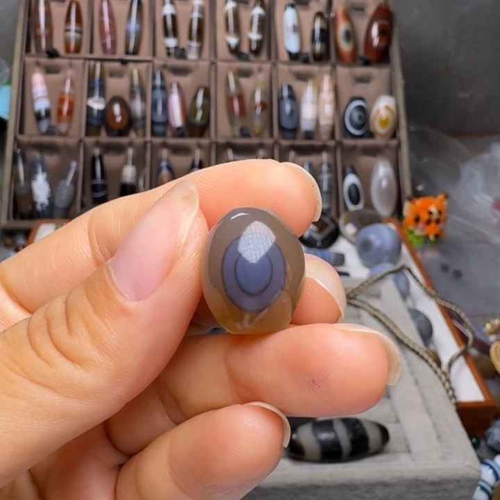 叮***叮未镶嵌颈饰玛瑙/玉髓