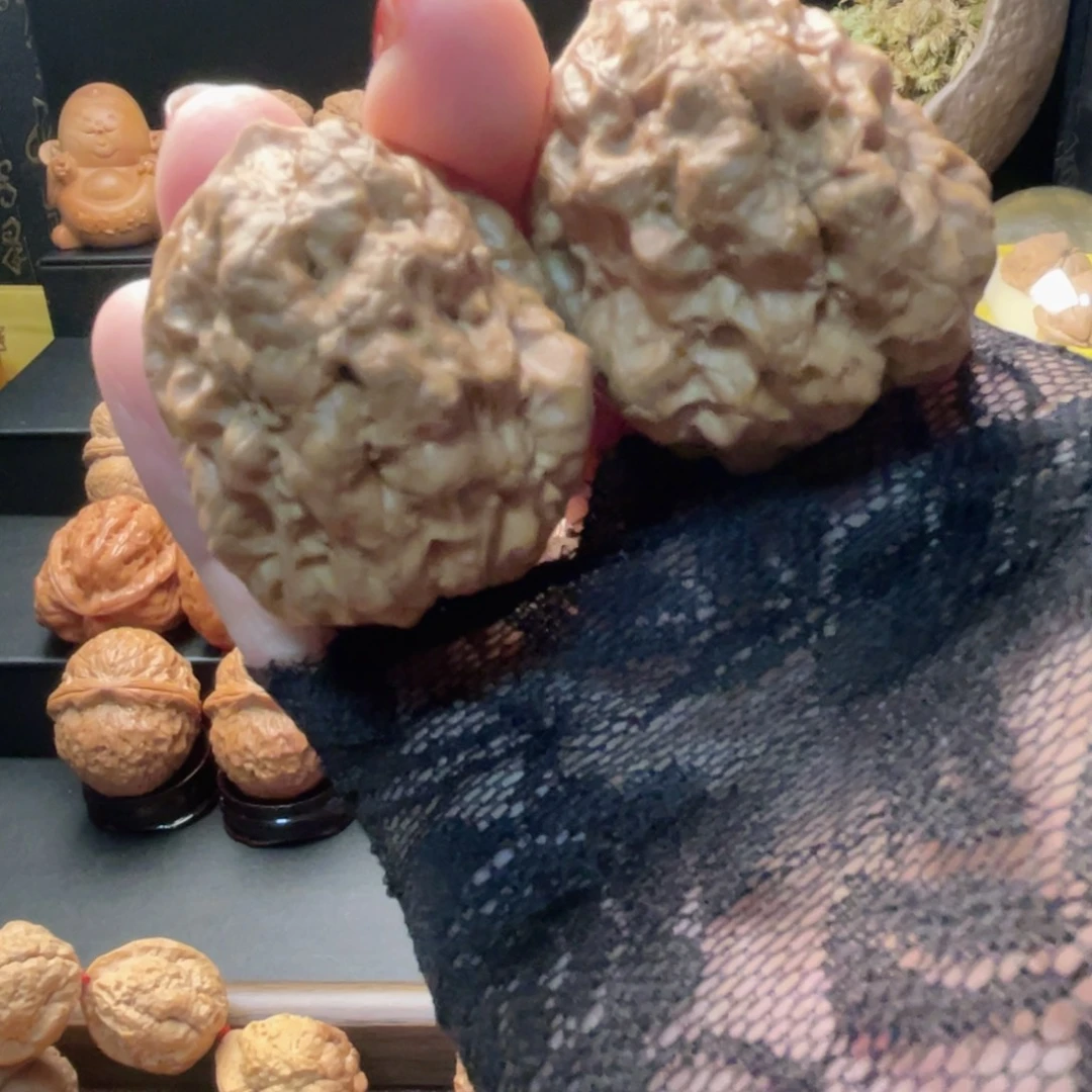 文玩核桃吊坠三羊疙瘩哦包…………