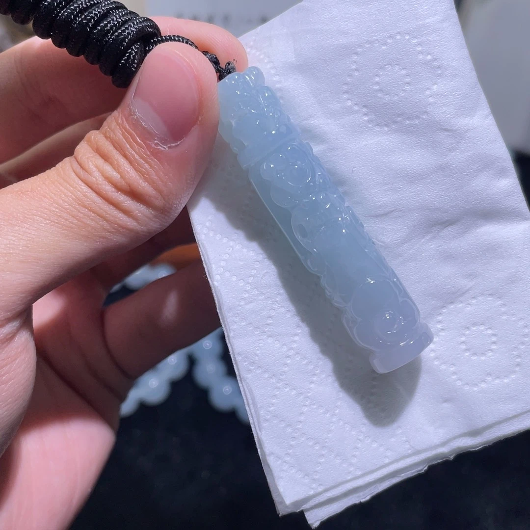 颈饰未镶嵌翡翠吊坠8