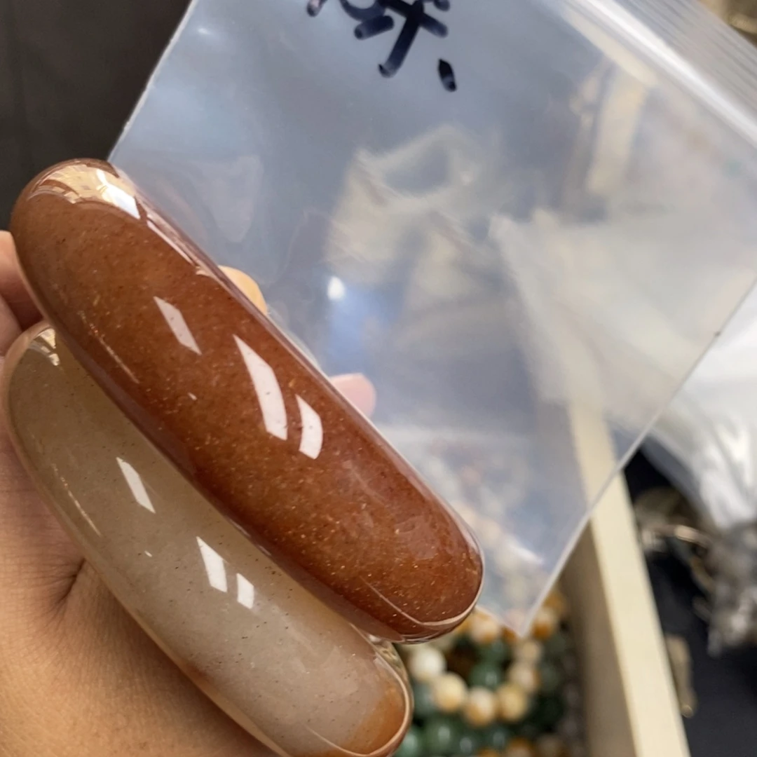 石英质玉手镯未镶嵌?****口