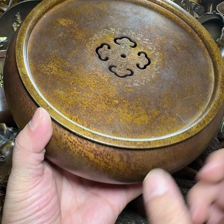铜器摆件收收藏藏