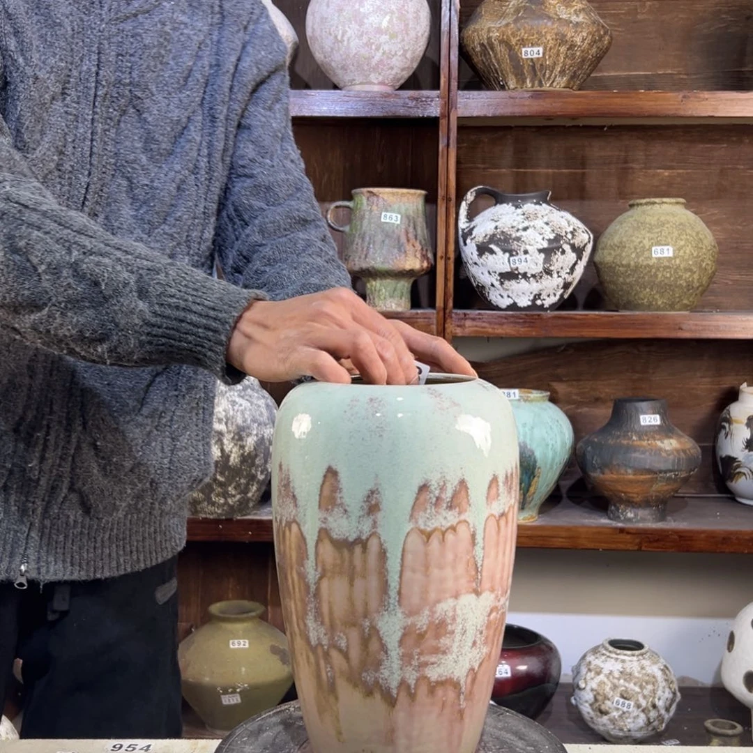 摆件898花瓶LNG加气站附近，！