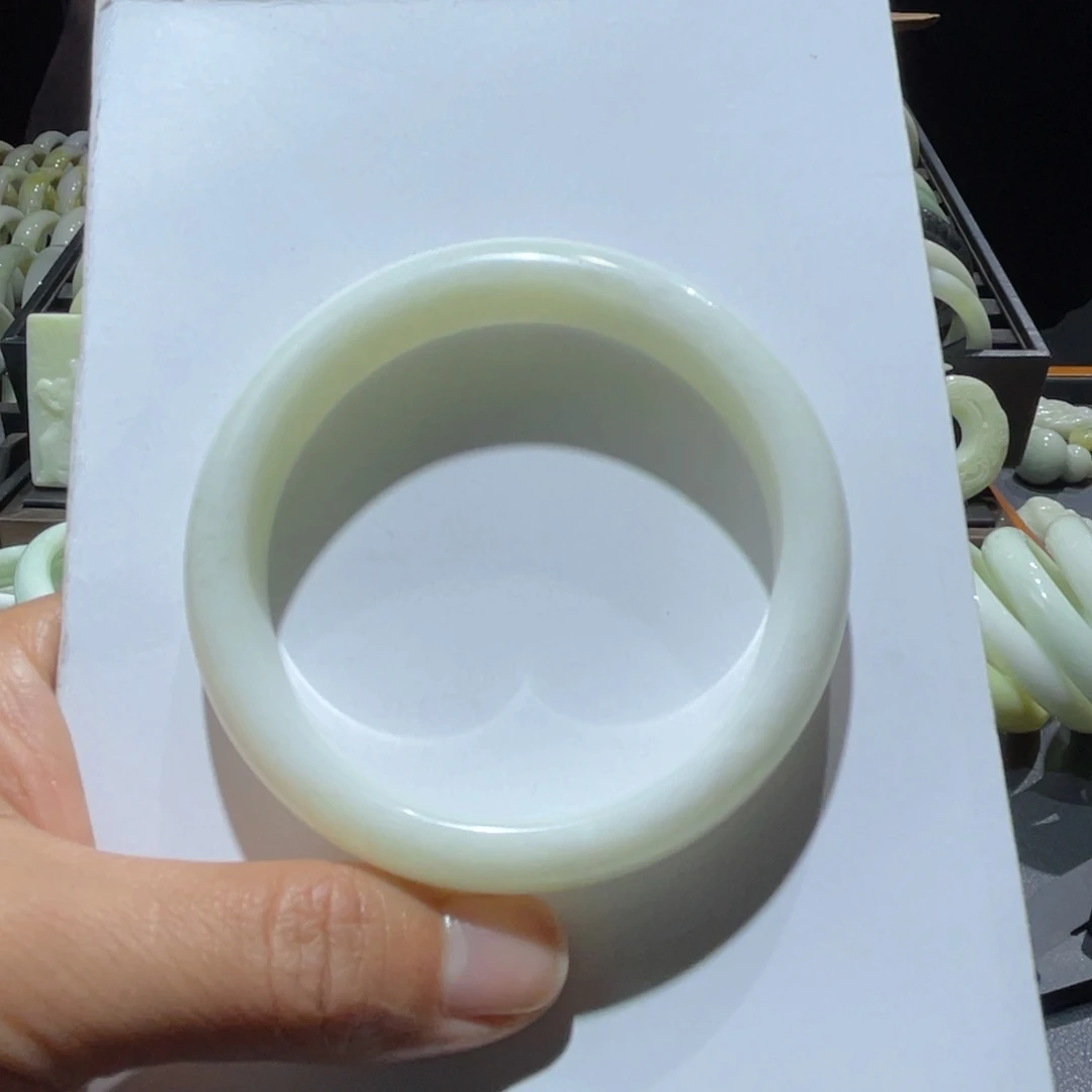 未镶嵌手镯蓝田玉（蛇纹石化大理石玉）