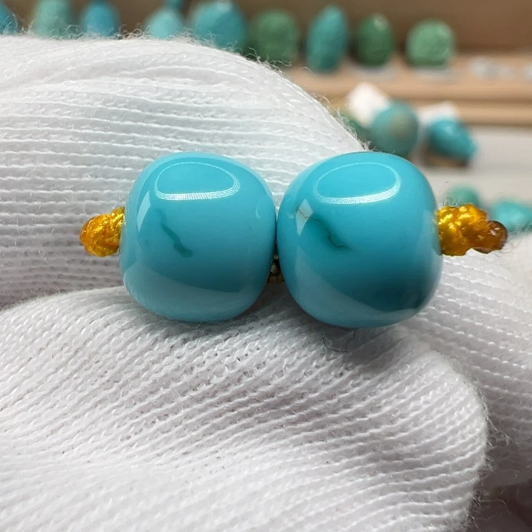 绿松石配饰未镶嵌