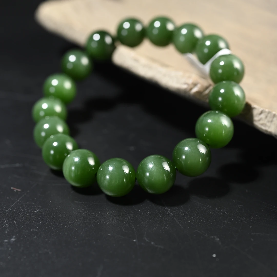 Lot8836 25YU106061和田玉碧玉手串/匡时