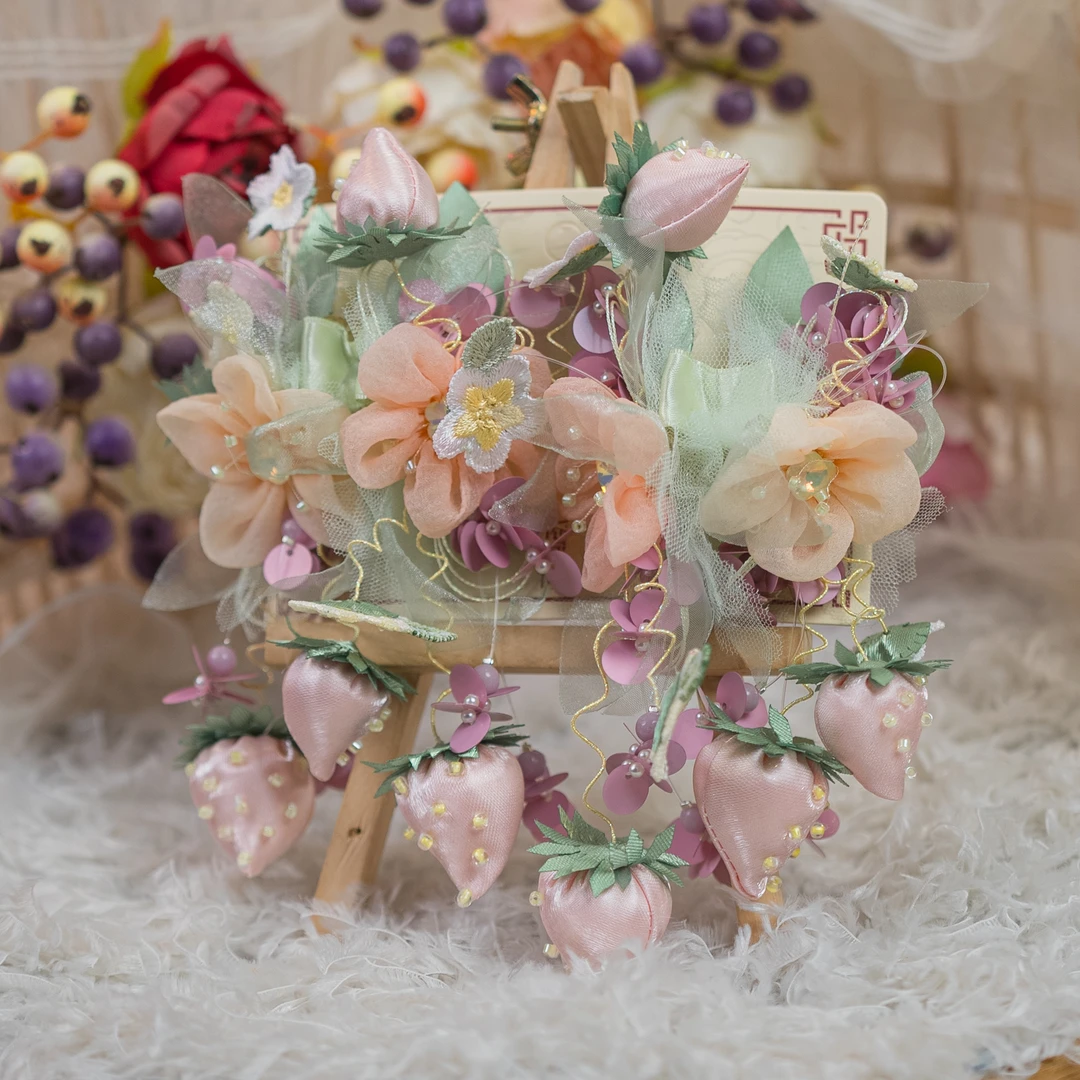 饰阿梁3485 草莓大丰收抓夹春款踏青头饰儿童小女孩发饰可爱甜美