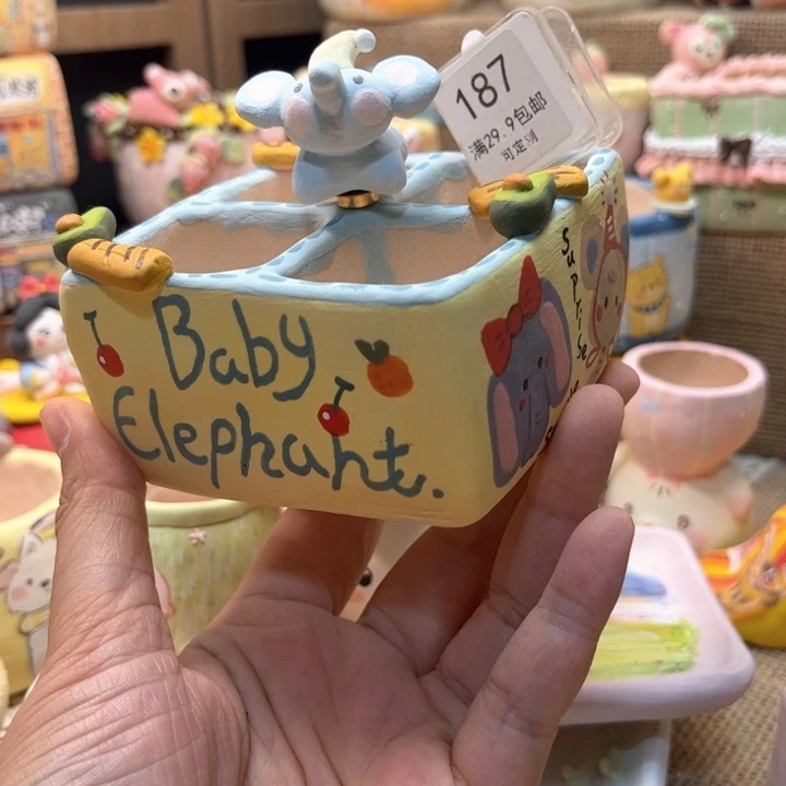 187大象手绘花盆手绘
