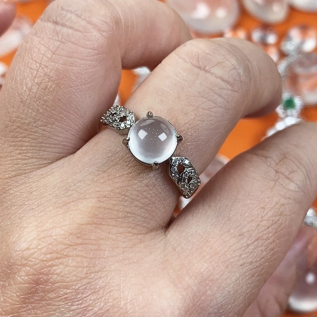 颈饰合金石英质玉