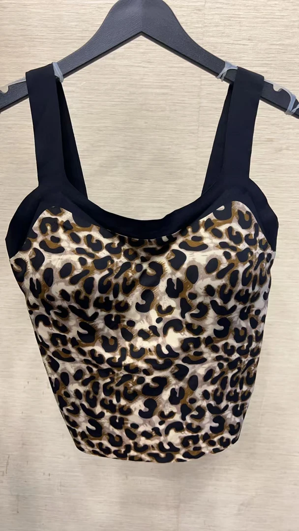 【晶楠推荐】豹纹打底美背一体杯