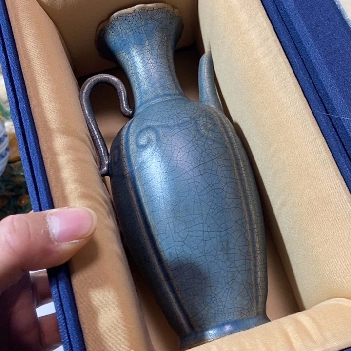 有机玻璃柴柴瓷蓝色釉壶