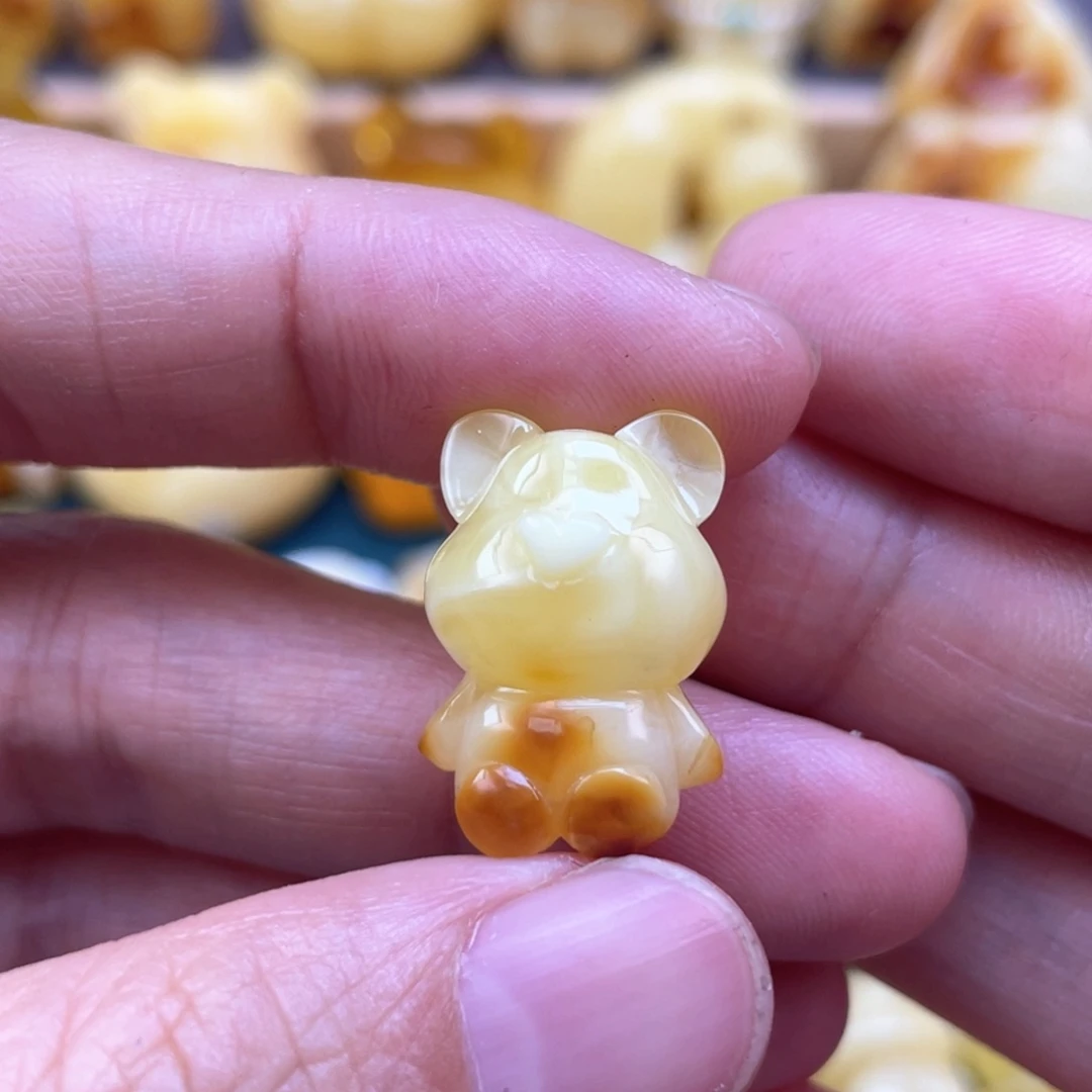 未镶嵌琥珀裸石蜜蜡