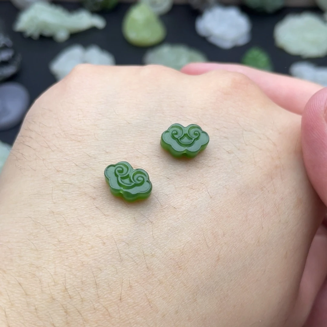 【闪购商品】颈饰未镶嵌和田玉