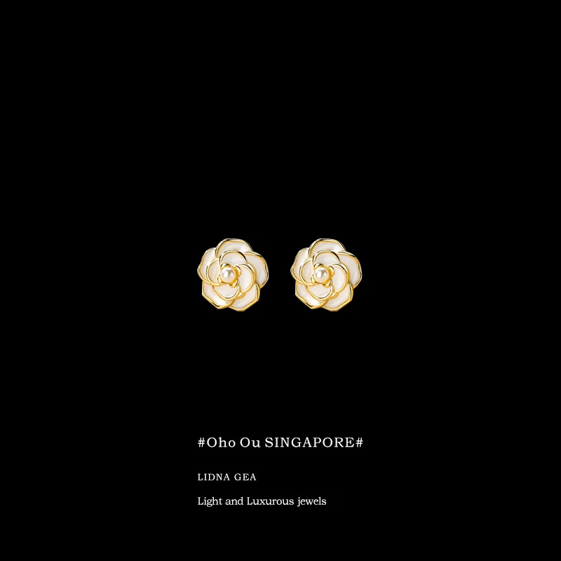 珍珠款山茶花耳钉女小众独特贵气耳环轻奢高级感通勤百搭精致耳饰