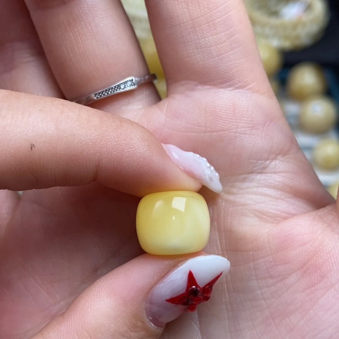 蜜蜡未镶嵌珠宝奇石12.7mm