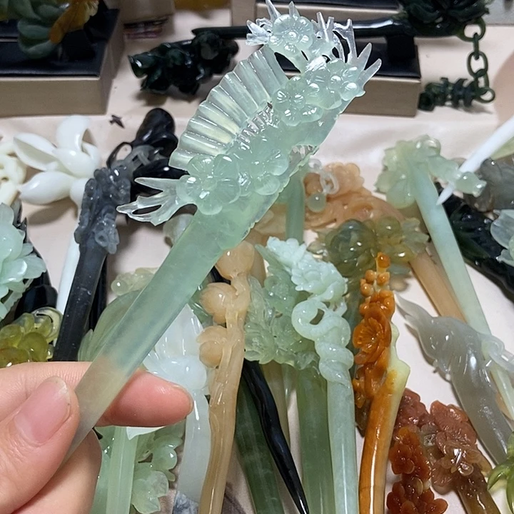 木***兮蛇纹石玉未镶嵌发簪