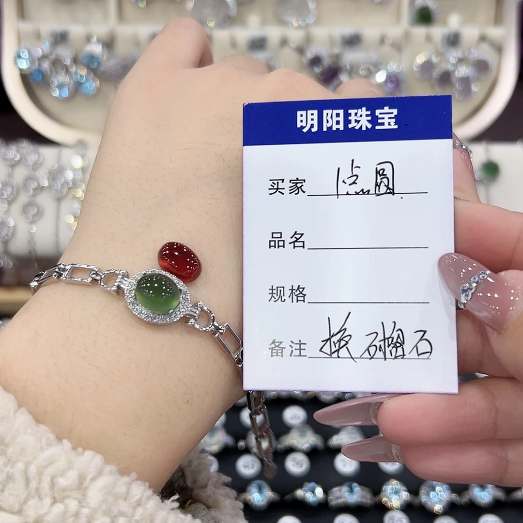 1***圆戒指石榴石银S925镶嵌