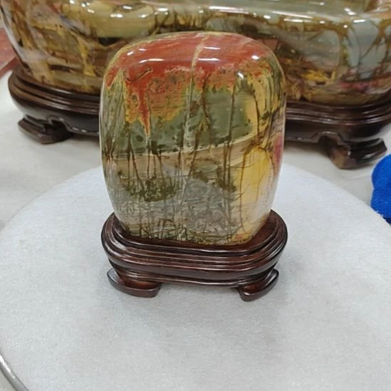 石材乳源彩色石头摆件