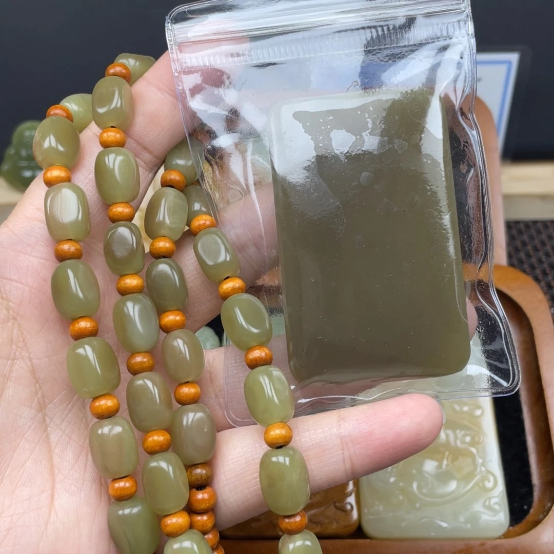 淮****?新疆昆仑山料