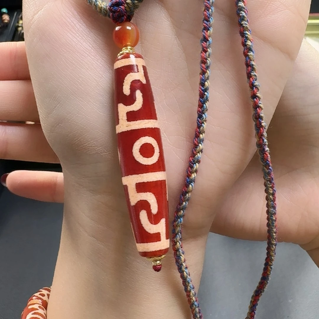 玛瑙/玉髓项链未镶嵌小卢红肉莲师三眼项链