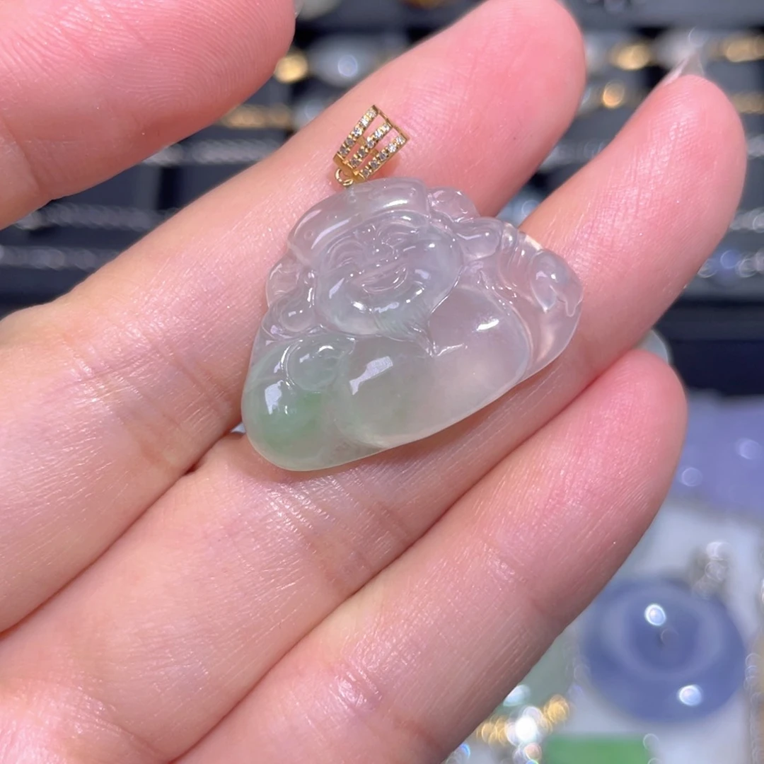 翡翠18K金镶嵌颈饰陶****?翡翠