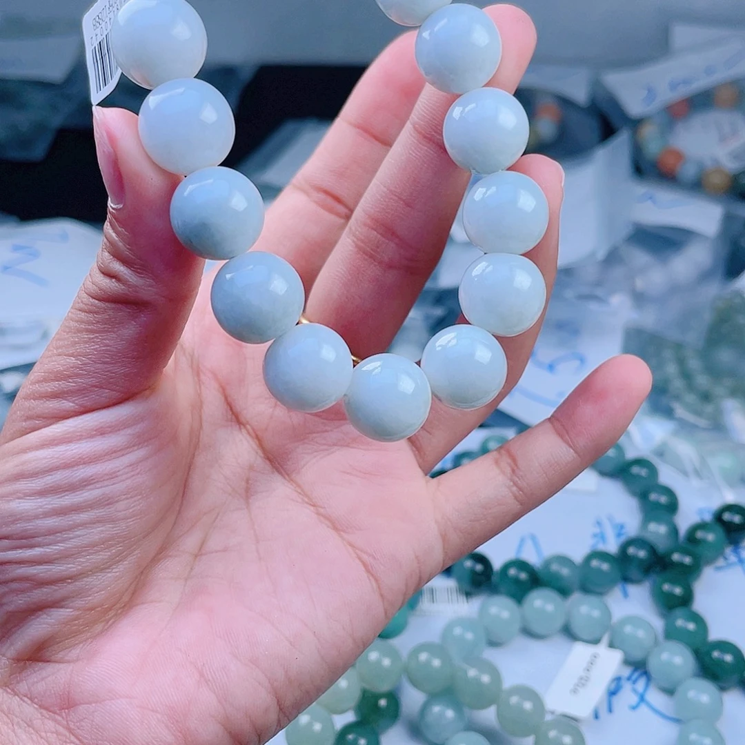 定制翡翠未镶嵌珠串