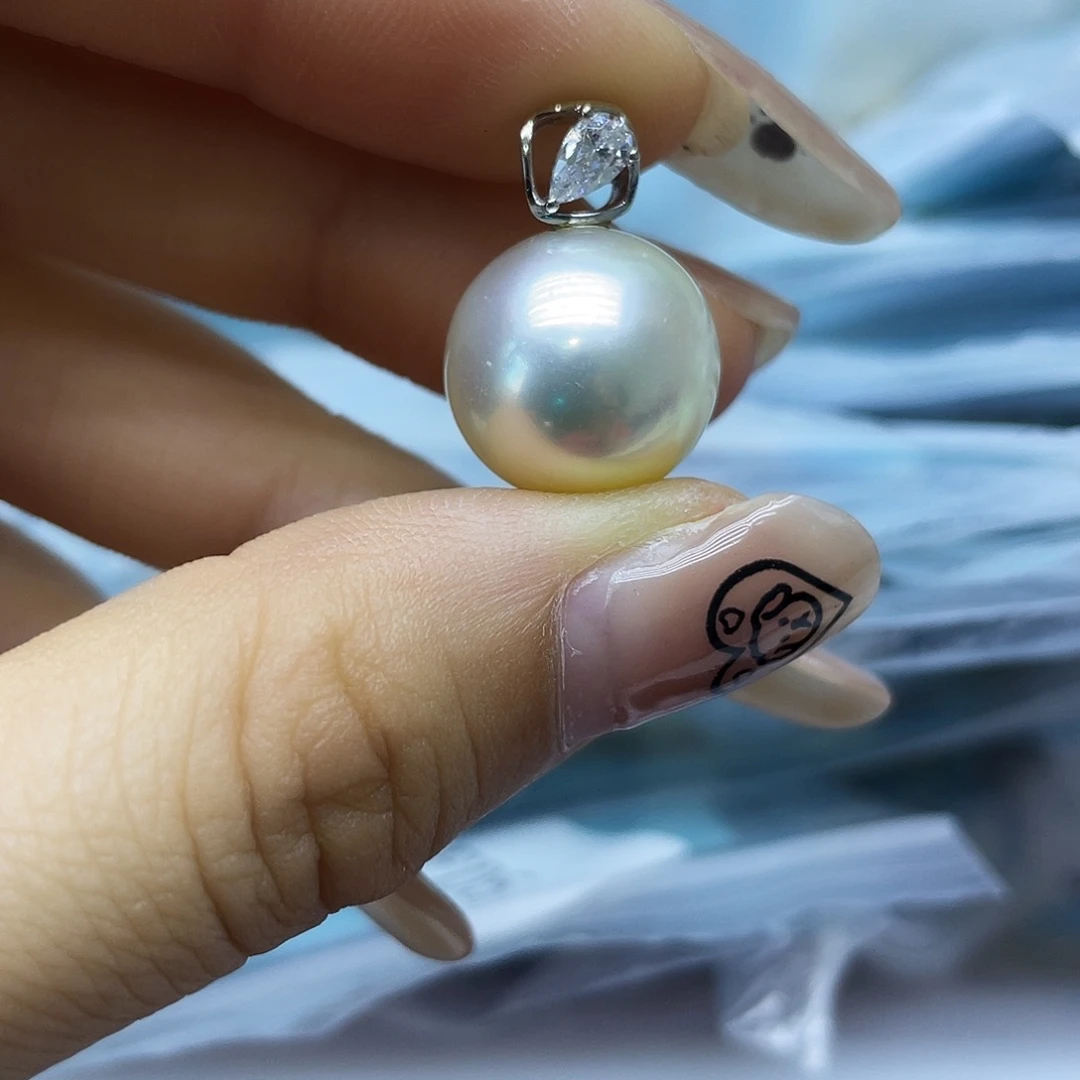 海水珍珠18K金镶嵌颈饰