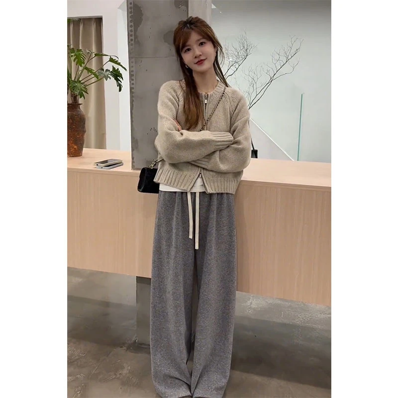简约韩系短款圆领长袖毛衣垂感直筒休闲裤子秋季宽松时尚两件套装