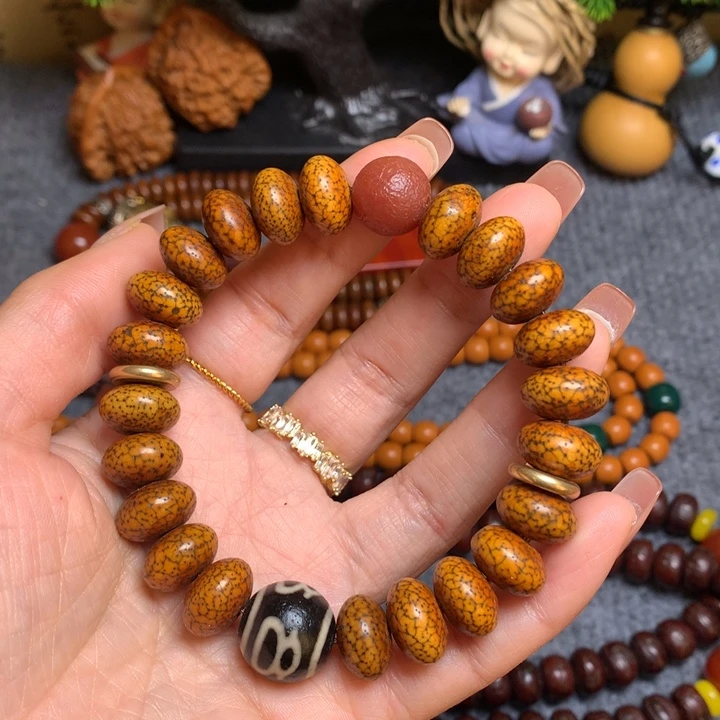 星月菩提吊坠菩提