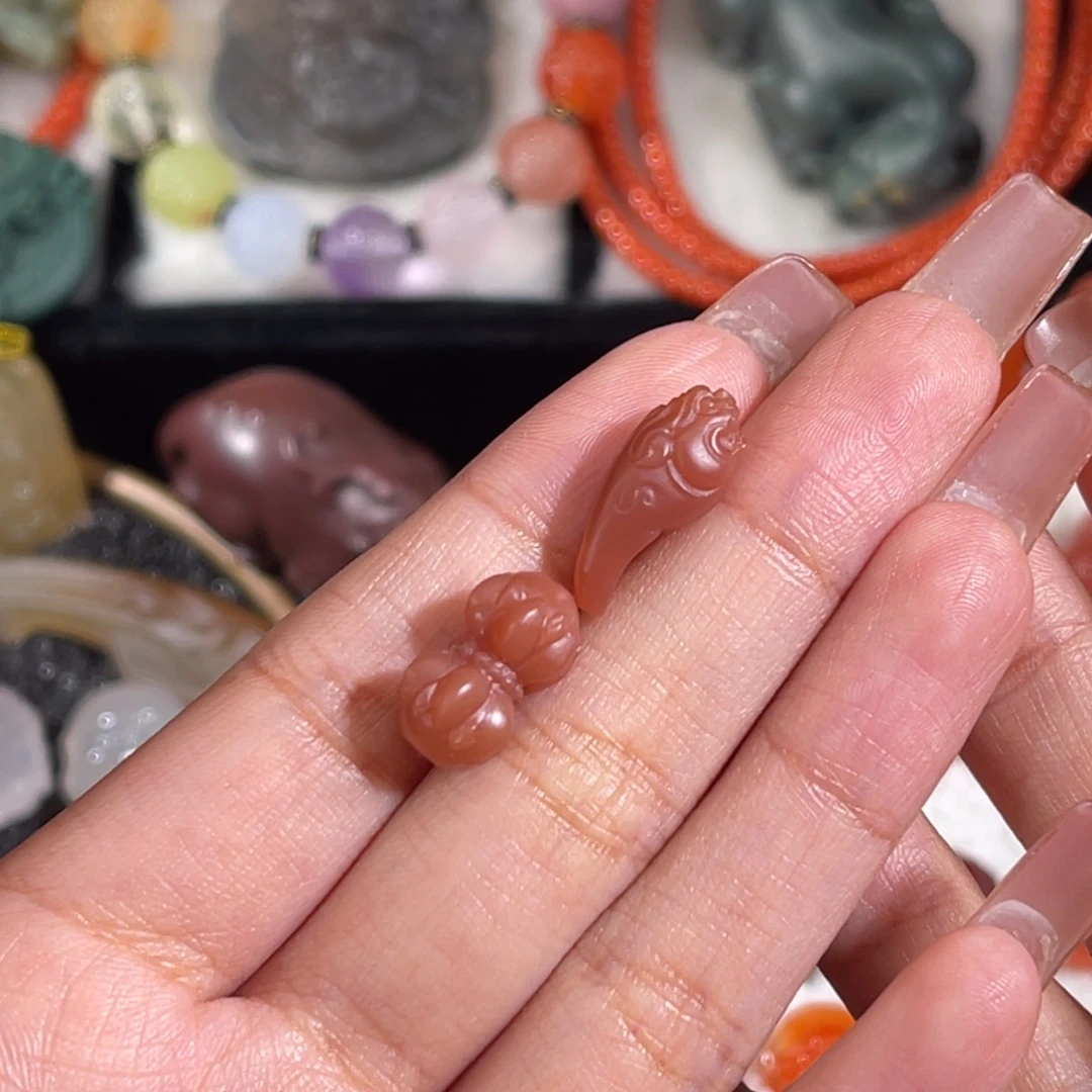 玛瑙/玉髓未镶嵌火焰莲花+卡子 不换退