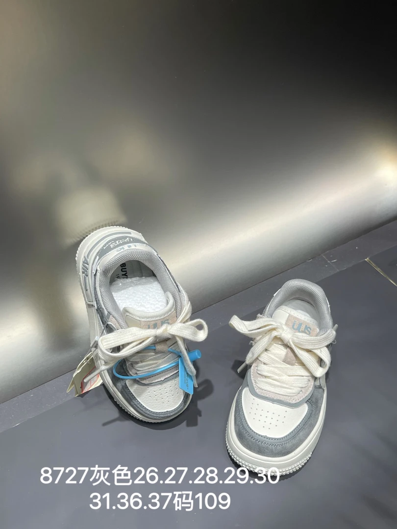 时尚童鞋uus25春货号8727