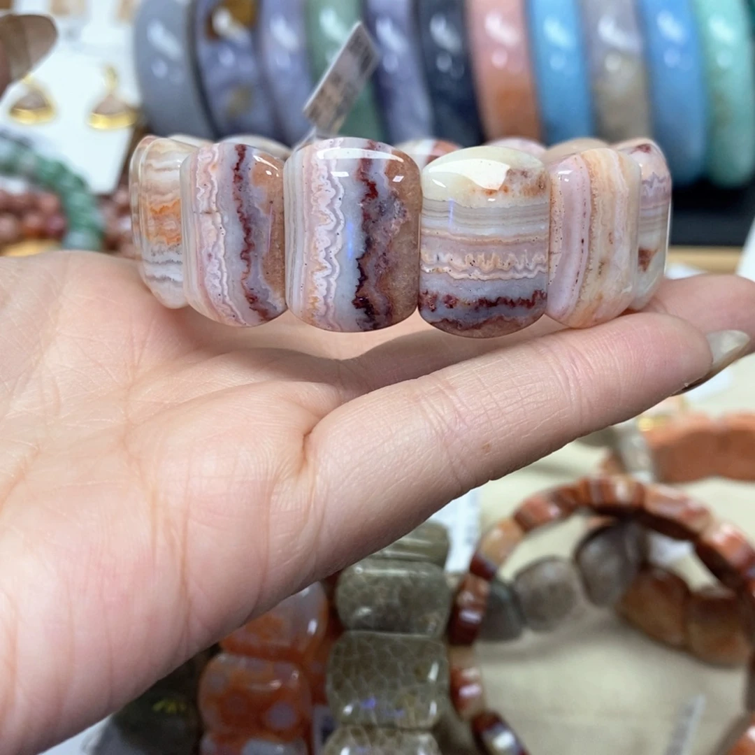 硅化珊瑚（珊瑚玉）手链未镶嵌385